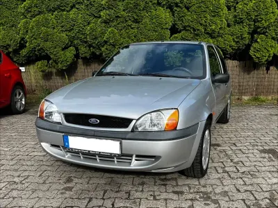 Gebraucht Ford Fiesta 50 PS (36 kW) 2001 Silber Kleinwagen