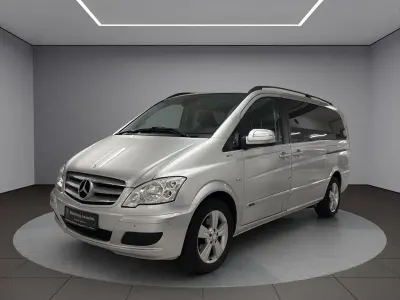 Używany Mercedes Viano Edition 224 KM (164 kW) 2011 Srebrny Minivan