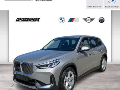 gebraucht BMW iX1 xDrive30 BEV LED AHK Sitzhzg. Parkassist.