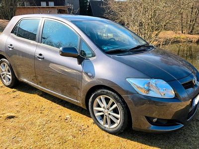 Gebraucht Toyota Auris 90 PS (66 kW) 2009 Grau Kleinwagen