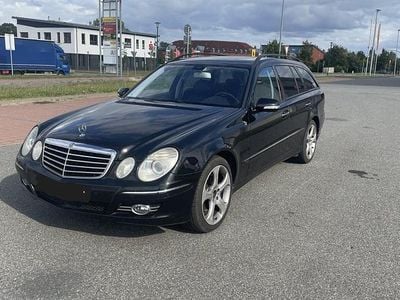 Mercedes E320