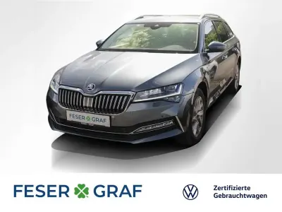 Gebraucht Skoda Superb Style 150 PS (110 kW) 2019 Grau Kombi