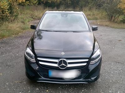 Mercedes B200