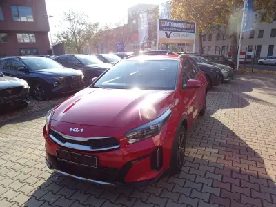 Gebraucht Kia XCeed Comfort 141 PS (103 kW) 2022 Rot SUV