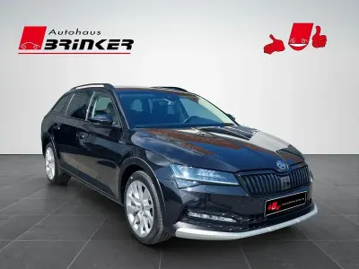 Gebraucht Skoda Superb Scout 4x4 200 PS (147 kW) 2022 Schwarzmagic perleffekt Kombi