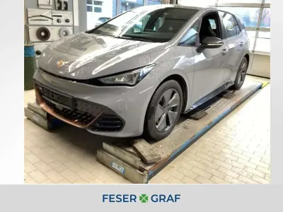 Używany Cupra Born 150 kW (204 KM) 2023 Szary Hatchback
