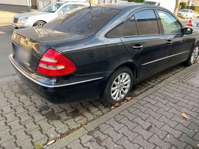 gebraucht Mercedes E240 Automatik elegance