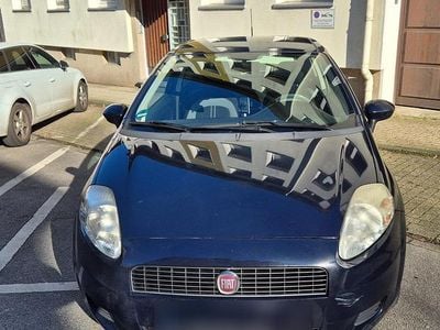 Gebraucht Fiat Grande Punto 77 PS (56 kW) 2009 Blau Kleinwagen