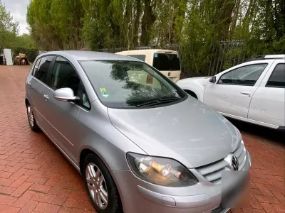 Gebraucht VW Golf Plus Cross 105 PS (77 kW) 2007 Silber Van / Kleinbus