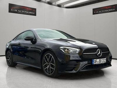 Gebraucht Mercedes E220 194 PS (142 kW) 2021 Ung. schwarz  unilack Coupé