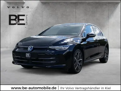 Gebraucht VW Golf VIII Edition 150 PS (110 kW) 2025 Schwarz Limousine