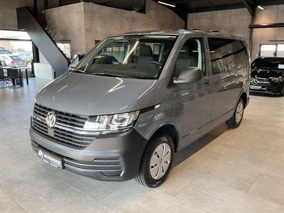 Gebraucht VW Transporter 110 PS (80 kW) 2020 Grau Van