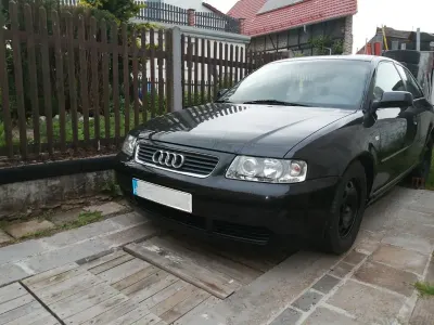 Gebraucht Audi A3 Sport 101 PS (74 kW) 2001 Schwarz Kleinwagen