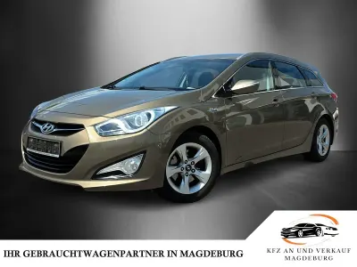 Gebraucht Hyundai i40 Comfort 135 PS (99 kW) 2013 Braun Kombi