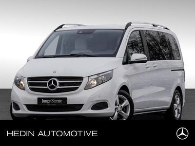 Weiß Gebraucht 2017 Mercedes V250 Van / Kleinbus | 35.790 € (Guter Preis)