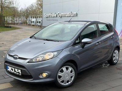 Gebraucht Ford Fiesta Champions Edition 82 PS (60 kW) 2012 Grau Kleinwagen