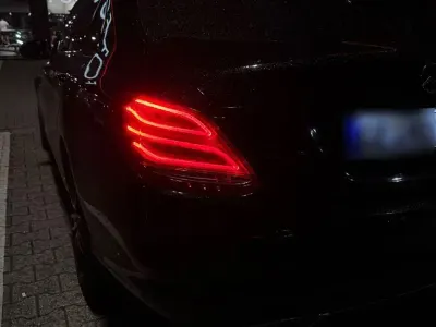 Gebraucht Mercedes C220 170 PS (125 kW) 2015 Schwarz Limousine