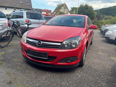 Opel Astra GTC