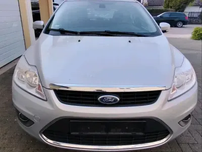 Gebraucht Ford Focus 2009 Grau Limousine