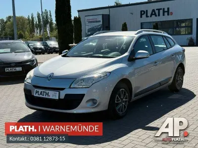 Gebraucht Renault Mégane GrandTour Expression 110 PS (80 kW) 2011 Silber Kombi