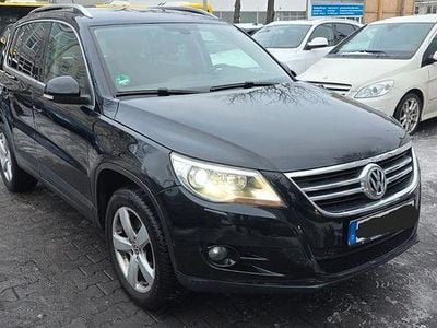 Schwarz Gebraucht 2010 VW Tiguan Sportline SUV | 7.999 € (Guter Preis)
