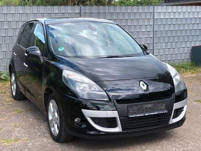 Schwarz Gebraucht 2011 Renault Scénic III Dynamique Van / Kleinbus | 3.249 € (Guter Preis)