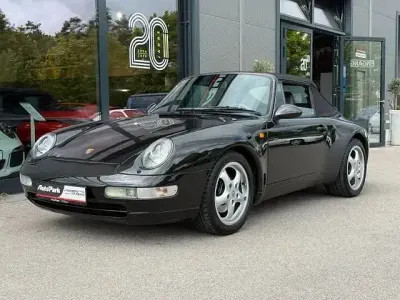 Gebraucht Porsche 911 Carrera Cabriolet 272 PS (200 kW) 1994 Schwarzmetallic (metallic) Cabrio