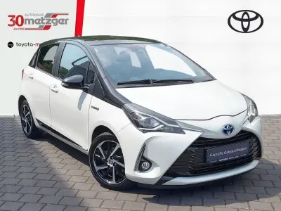 Gebraucht Toyota Yaris Style 101 PS (74 kW) 2020 Weiß Limousine