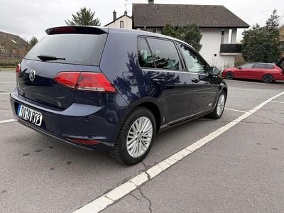 Gebraucht VW Golf VII Comfortline 86 PS (63 kW) 2015 Blau Kleinwagen