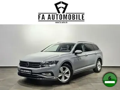 Gebraucht VW Passat Sport 200 PS (147 kW) 2024 Mondstein grau (metallic) Kombi