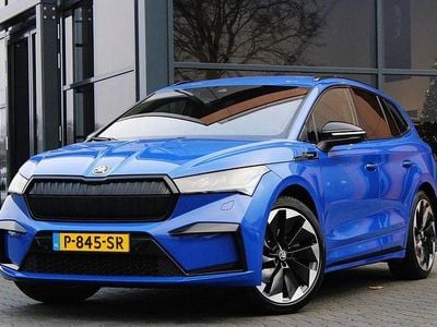 Blau Gebraucht 2022 Skoda Enyaq iV SportLine SUV | 18.450 € (Etwas zu teuer)