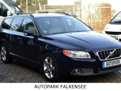 Gebraucht Volvo V70 Summum 185 PS (136 kW) 2007 Blau Kombi