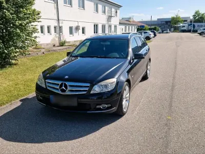 Gebraucht Mercedes C220 Avantgarde 170 PS (125 kW) 2010 Schwarz Kombi