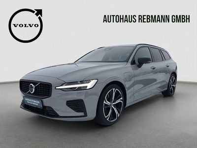 Vapour grey / metallic Gebraucht 2025 Volvo V60 Ultra Kombi | 49.990 € (Etwas zu teuer)