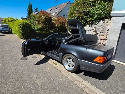 Gebraucht Mercedes SL300 231 PS (169 kW) 1992 Schwarz Cabrio