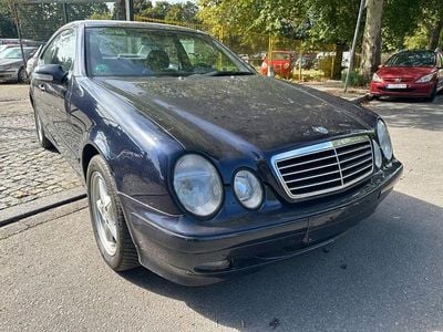 Mercedes CLK320