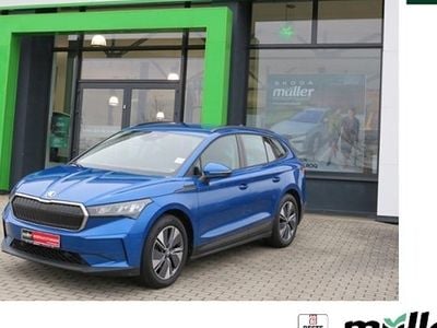 Blau (race blue) Gebraucht 2023 Skoda Enyaq iV Loft SUV | 28.690 € (Guter Preis)