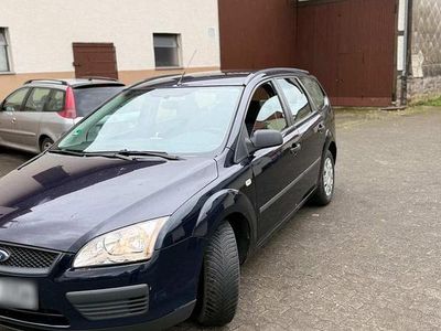 Gebraucht Ford Focus 85 PS (62 kW) 2005 Blau Kombi