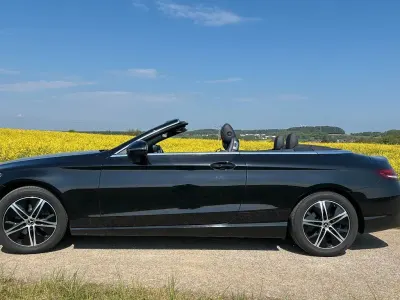 Gebraucht Mercedes C200 160 PS (117 kW) 2019 Schwarz Cabrio
