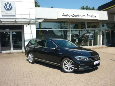 Gebraucht VW Passat GTE 156 PS (114 kW) 2022 Schwarz Kombi