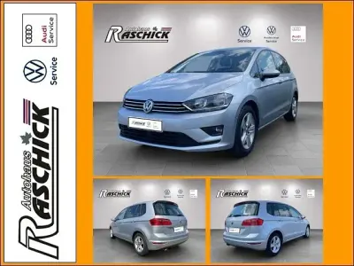 Gebraucht VW Golf VII Comfortline 125 PS (91 kW) 2015 Reflexsilber Limousine
