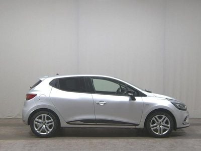 Begagnad Renault Clio IV LIMITED 90 HK (66 kW) 2019 Grå Sedan