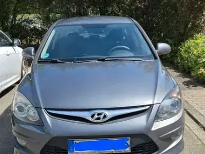 Brugt Hyundai i30 Classic 109 HK (80 kW) 2011 Sølv Stationcar