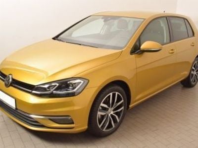 Gelb metallic Gebraucht 2018 VW Golf VII Highline Limousine | 20.987 € (Fairer Preis)