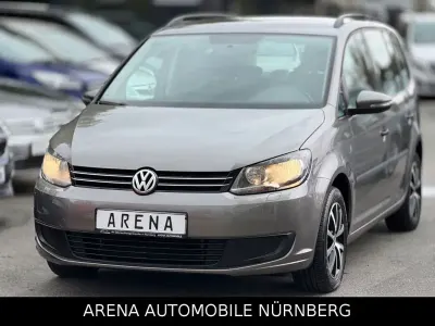 Gebraucht VW Touran 140 PS (102 kW) 2011 Grau Van / Kleinbus