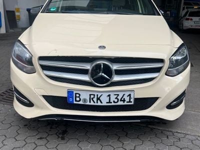 Mercedes B180