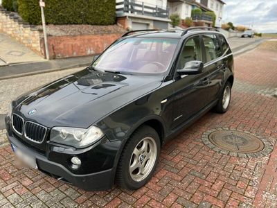 gebraucht BMW X3 xDrive 2,0 d* Automatik*Panorama*Leder*