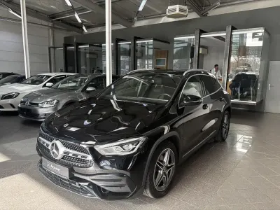 Usata Mercedes GLA200 AMG line 150 CV (110 kW) 2021 Nero SUV