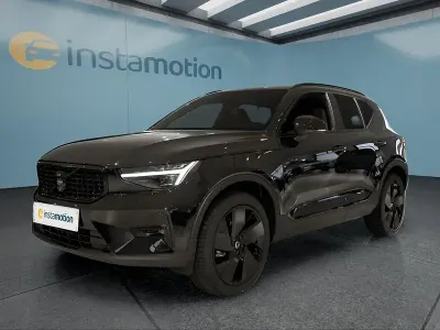 Nowe Volvo XC40 163 KM (119 kW) 2026 Czarny SUV