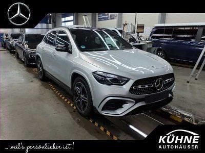 Gebraucht Mercedes GLA200 AMG Line Premium Plus 163 PS (119 kW) 2024 Iridiumsilber SUV